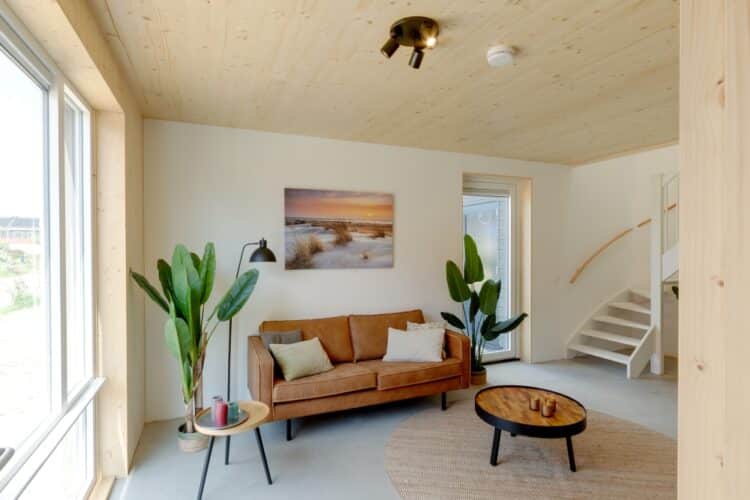 Interieur houten Tala woning, MPG