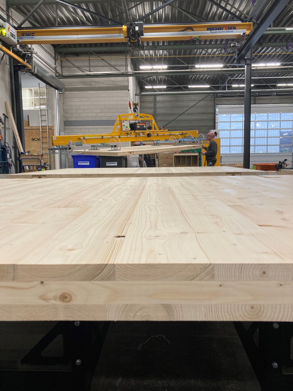 Hijsen CLT voor flexwonen Sittard